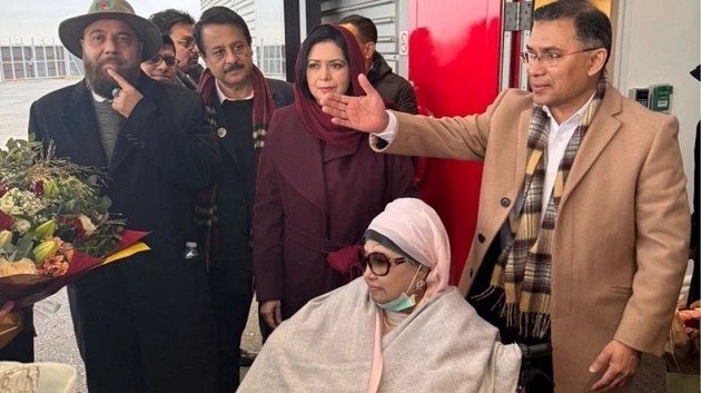 কাতার রাজপরিবারের এয়ার অ্যাম্বুলেন্সে ফিরছেন খালেদা জিয়া