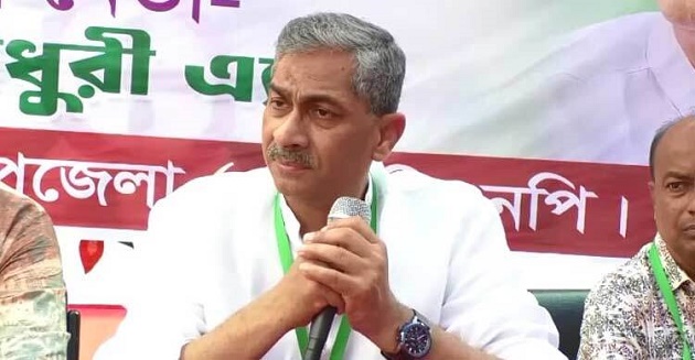শাহবাগে জাতীয় সংগীত গাওয়াতে বাধা মনে দাগ কাটে