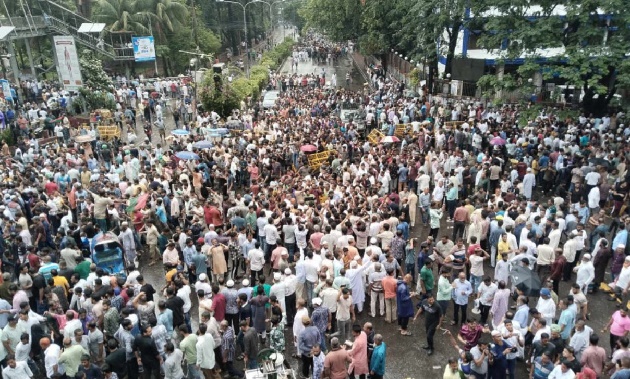 হাইকোর্টের রায়ের পর ইশরাক সমর্থকদের উল্লাস, মিছিল