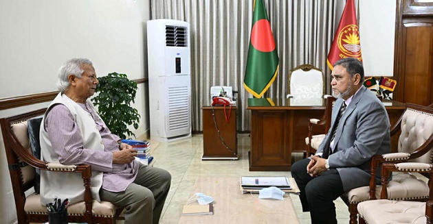 প্রধান উপদেষ্টার সঙ্গে সিইসির সাক্ষাৎ