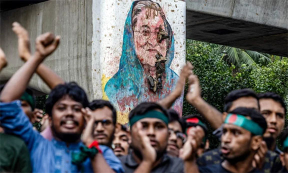 অভ্যুত্থানের এক বছর পর বিভক্ত বাংলাদেশ: ঐক্যের পরিবর্তে দ্বন্দ্বের রাজনীতি