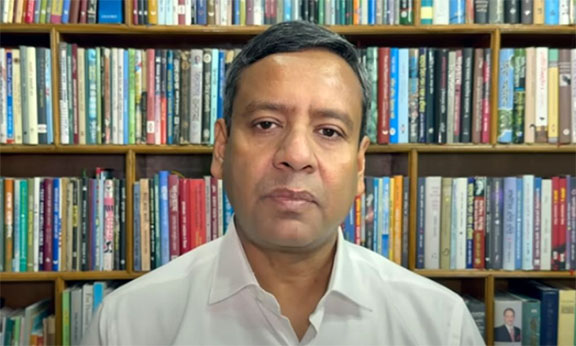 গত ১১ মাসে সবকিছুতেই মনে হয় করোনার আক্রমণ হয়েছে