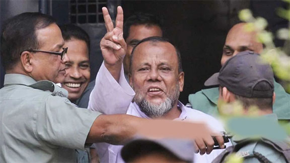 মৃত্যুদণ্ডপ্রাপ্ত সাবেক আ লীগ সাবেক নেতা মোবারক আপিলে খালাস