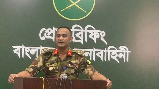 আওয়ামী লীগ কর্মীদের প্রশিক্ষণের অভিযোগে মেজর সাদেক সেনা হেফাজতে