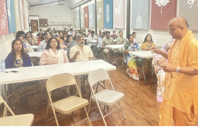 নিউজার্সির প্রবাসী হিন্দু সম্প্রদায়ের তীর্থযাত্রা