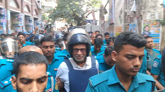 আদালতের প্রতি ‘আস্থা’ নেই বলে জামিন চাননি লতিফ সিদ্দিকী
