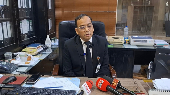 কুয়েতে প্রবাসী যাত্রীদের দাবিতে নতুন যেসব পদক্ষেপ নিল বিমান