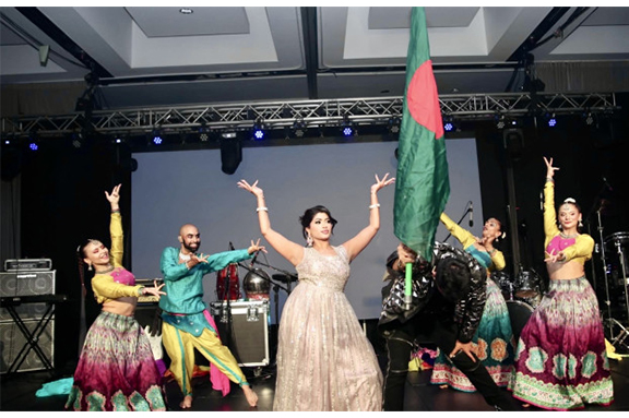 মন্ট্রিয়লে ফোবানার বর্ণাঢ্য আয়োজনে যা দেখলাম