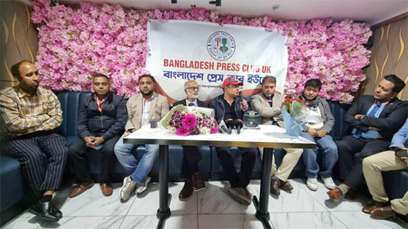লন্ডনে সাংবাদিকদের সঙ্গে মতবিনিময় করলেন বাসস চেয়ারম্যান 