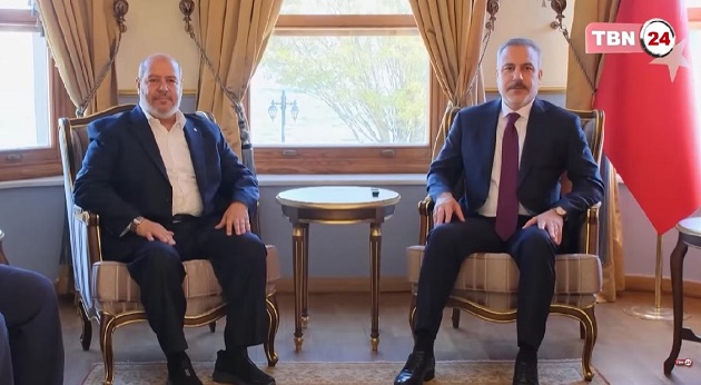 মূল বৈঠকের আগেই হামাসের সাথে তুরস্কের পররাষ্ট্রমন্ত্রীর একান্তে বৈঠক