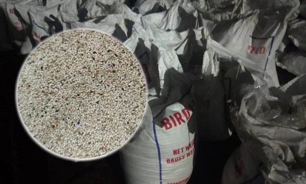 পাকিস্তান থেকে পাখির খাদ্যের আড়ালে এল আমদানি নিষিদ্ধ পপি বীজ