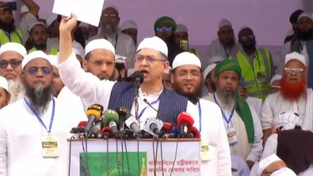 যারা রাসুলকে মানে না তারা মুসলিম হতে পারে না