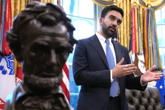 নথিপত্রহীন ইমিগ্র্যান্টদের সচেতন থাকার আহ্বান মামদানির