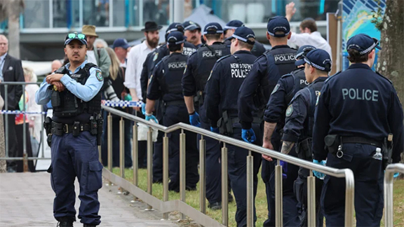 ভারতের নাগরিক ছিলেন এক অস্ত্রধারী: পুলিশ