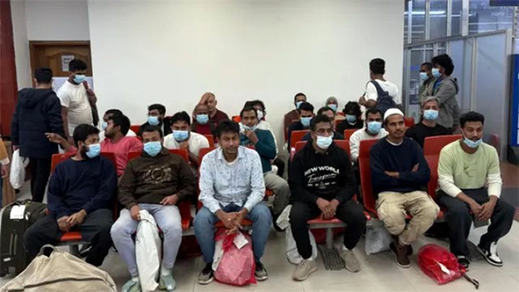 স্বপ্ন, সংগ্রাম ও কঠিন বাস্তবতা নিয়ে দিন কাটাচ্ছে