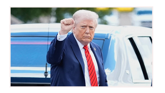 ১ ট্রিলিয়ন ডলারের প্রতিরক্ষা বিল স্বাক্ষর করলেন ট্রাম্প