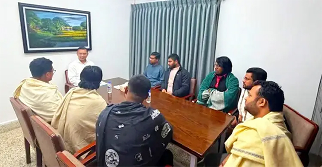 তারেক রহমানের সঙ্গে ছাত্রশিবির নেতাদের বৈঠক, ক্ষোভে ফুঁসছে ছাত্রদল