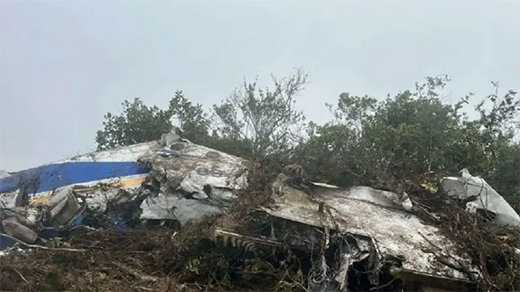 কলম্বিয়ায় উড়োজাহাজ বিধ্বস্তে দেশটির এমপিসহ নিহত ১৫