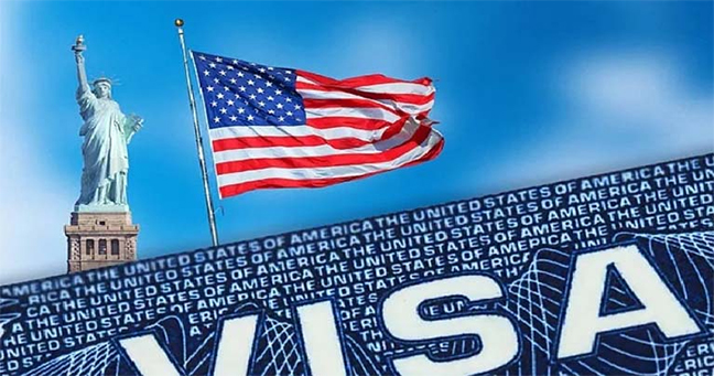 যুক্তরাষ্ট্রের ইমিগ্র্যান্ট ভিসা স্থগিতাদেশ বাতিলের দাবিতে মামলা