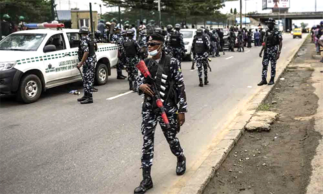 নাইজেরিয়ায় বন্দুকধারীর গুলিতে নিহত ৩২