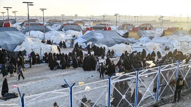 সিরিয়া থেকে ৫৭০০ ‘আইএস’ বন্দিকে ইরাকে স্থানান্তর