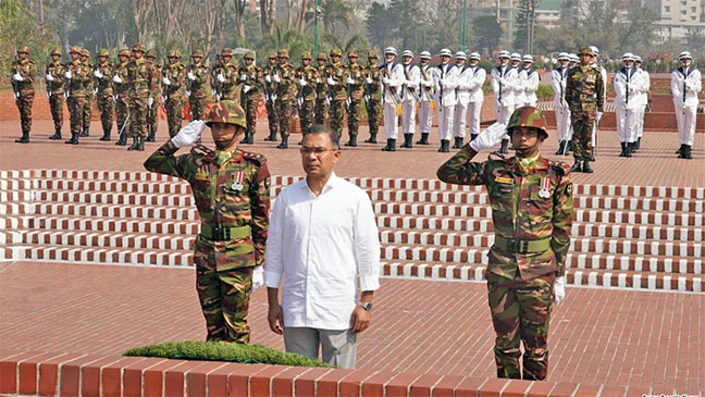 জাতীয় স্মৃতিসৌধে প্রধানমন্ত্রীর শ্রদ্ধা নিবেদন