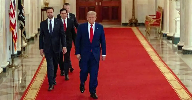 ইরানের নতুন সর্বোচ্চ নেতা নিয়োগ, খুশি নন মার্কিন প্রেসিডেন্ট