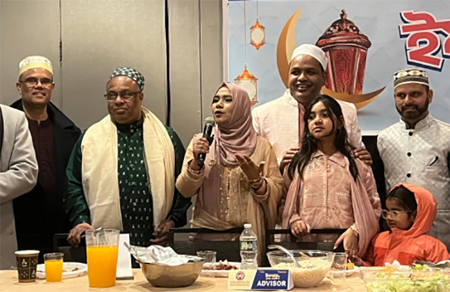 নিউইয়র্কে ঢাকা জেলা অ্যাসোসিয়েশনের ইফতার ও দোয়া মাহফিল