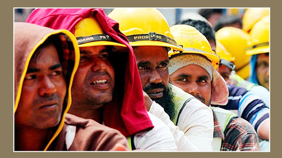 যুদ্ধে অনিশ্চয়তা মধ্যপ্রাচ্যনির্ভর শ্রমবাজার