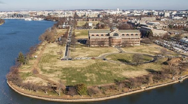 মার্কিন পররাষ্ট্রমন্ত্রী ও প্রতিরক্ষামন্ত্রীর বাসভবন থাকা সেই সামরিক ঘাঁটির ওপর রহস্যময় ড্রোন