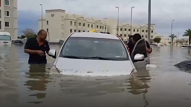 ওমানে বজ্রবৃষ্টির হানায় নিহত ৪, আকস্মিক বন্যা