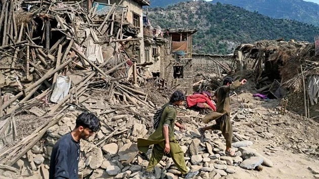 আফগানিস্তানে শক্তিশালী ভূমিকম্পে একই পরিবারের ৮ জন নিহত