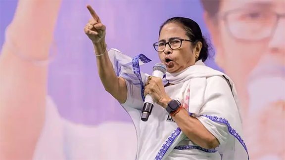 বিজেপি টাকা দিয়ে বুথফেরত সমীক্ষা দেখিয়েছে : মমতা