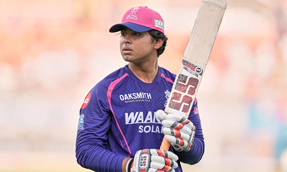 ১৫ বছরেই বড় কিংবদন্তিদের রেকর্ড চুরমার করলেন সূর্যবংশী!