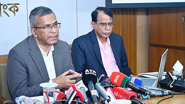 সম্মিলিত পাঁচ ব্যাংকের আমানতকারীদের যে বার্তা দিলেন গভর্নর