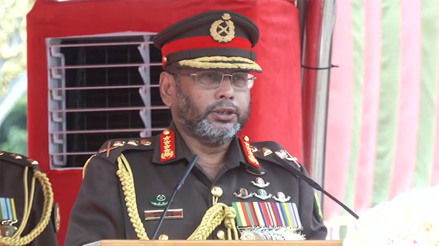 চেক রিপাবলিক ও স্লোভাকিয়া সফর শেষে দেশে ফিরেছেন সেনাপ্রধান