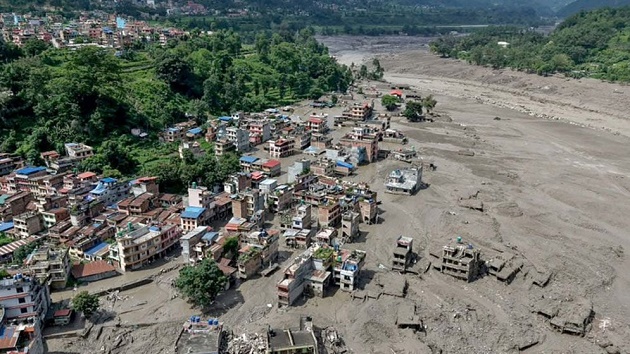মৃত্যু ছাড়াল ৩৬০, এখনও নিখোঁজ ১৪০০ মানুষ
