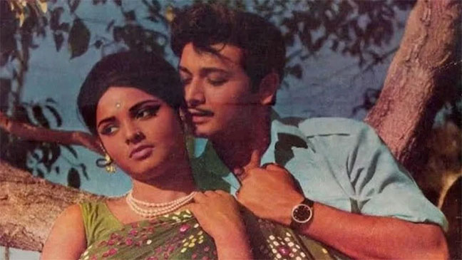 রেখার সঙ্গে চুম্বন দৃশ্য নিয়ে বিতর্ক, সেই ঘটনা নিয়ে যা বললেন বিশ্বজিৎ