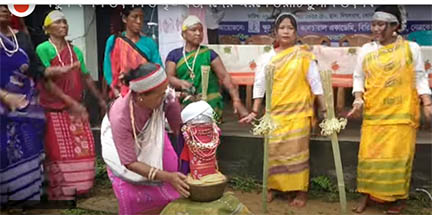 মৃত স্বজনদের স্মরণে ওয়াচি চুগান উৎসব